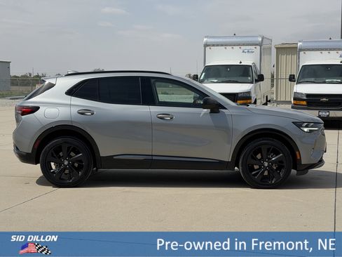 Used 2023 Buick Envision Preferred w/ Sport Touring Package AWD/4WD image 3