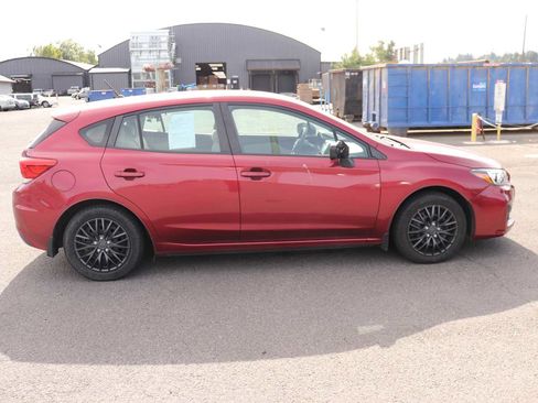 Used 2018 Subaru Impreza 2.0i AWD/4WD image 4