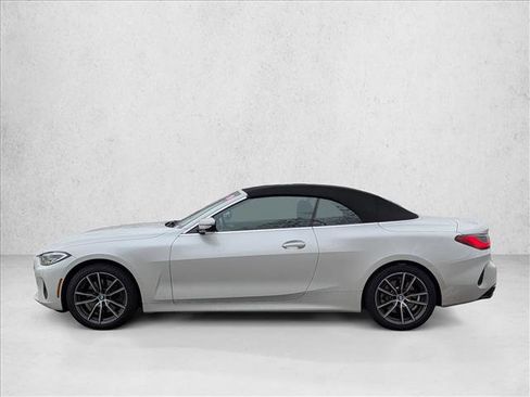 Used 2024 BMW 430i xDrive Convertible w/ Premium Package image 9