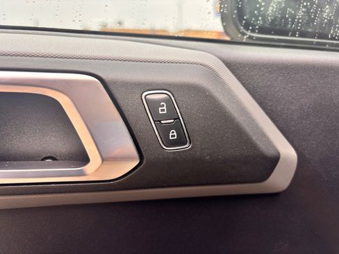 Certified 2023 Ford Bronco Big Bend w/ Sasquatch Package image 22