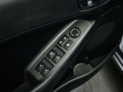 Used 2018 Kia Forte S image 20