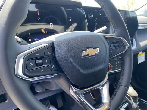 New 2025 Chevrolet TrailBlazer LT w/ LPO, Blackout Package image 15