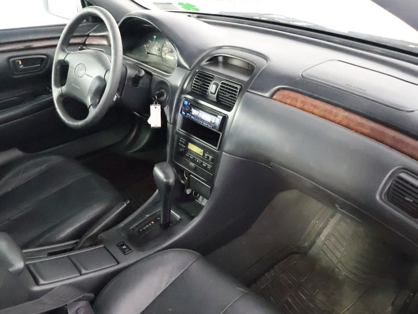 Used 1999 Toyota Solara SLE w/ Sport Pkg FWD image 37