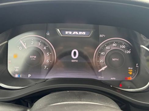 New 2026 RAM 1500 4x4 Crew Cab image 19