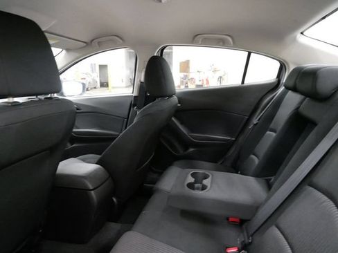 Used 2014 MAZDA MAZDA3 i Touring FWD image 9