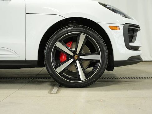 New 2026 Porsche Macan S image 43