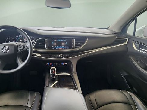 Used 2019 Buick Enclave Avenir FWD image 23