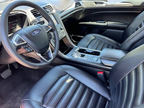 Certified 2020 Ford Fusion SEL FWD image 11