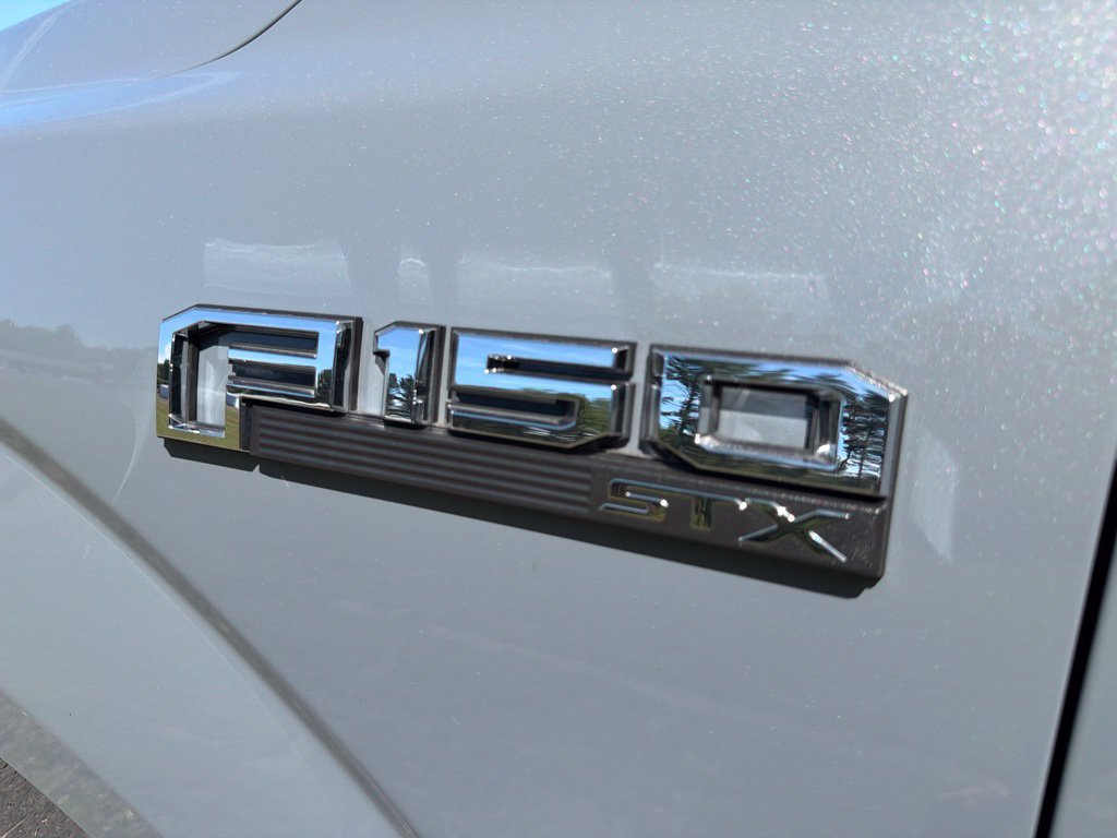 Used 2019 Ford F150 XL w/ Equipment Group 101A Mid AWD/4WD image 19