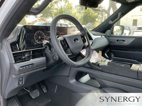 New 2026 INFINITI QX80 Autograph AWD/4WD image 21