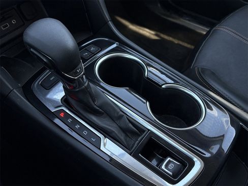 Certified 2022 Chevrolet Equinox Premier image 21