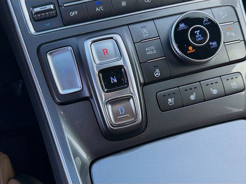 Used 2023 Hyundai Santa Fe Calligraphy w/ Cargo Package image 16