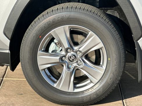New 2025 Toyota RAV4 LE image 33