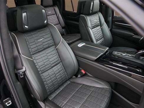 Certified 2024 Cadillac Escalade V image 24