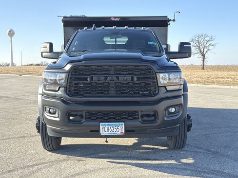 Used 2024 RAM 5500 Tradesman image 28