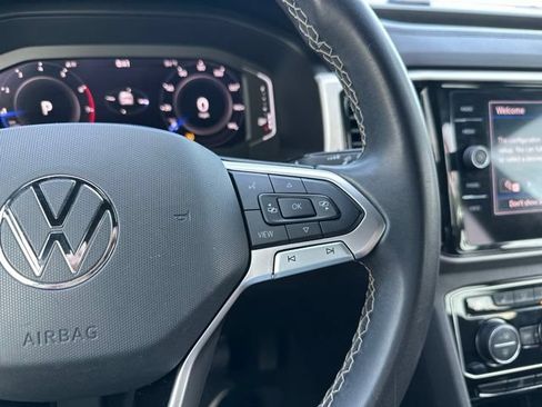 Used 2023 Volkswagen Atlas Cross Sport SE FWD image 22