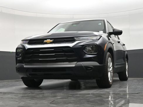 Used 2021 Chevrolet TrailBlazer LS FWD image 27