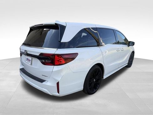 Used 2025 Honda Odyssey Sport-L image 5