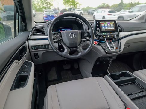 Used 2023 Honda Odyssey Touring image 39