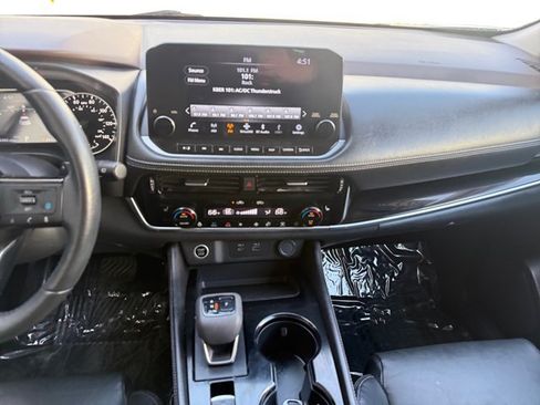 Used 2023 Nissan Rogue SL w/ SL Premium Package AWD/4WD image 15