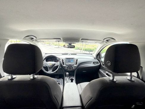Used 2018 Chevrolet Equinox LT AWD/4WD image 14
