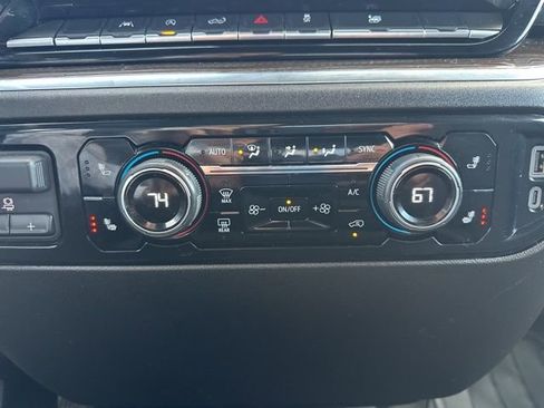 Used 2025 Chevrolet Silverado 1500 LT image 27