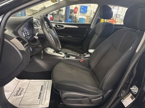 Used 2015 Nissan Sentra S image 11