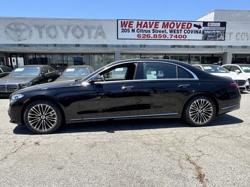 New 2025 Mercedes-Benz S 580e 4MATIC Sedan image 8