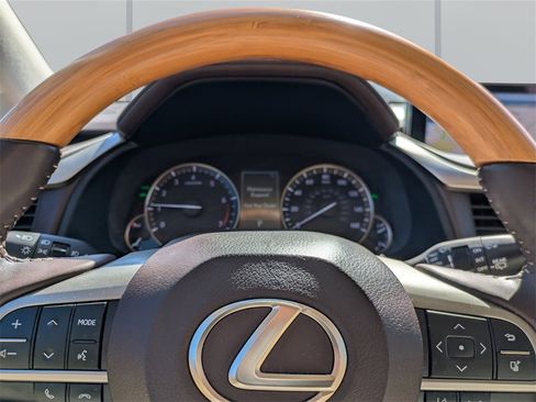 Used 2017 Lexus RX 350 FWD image 32