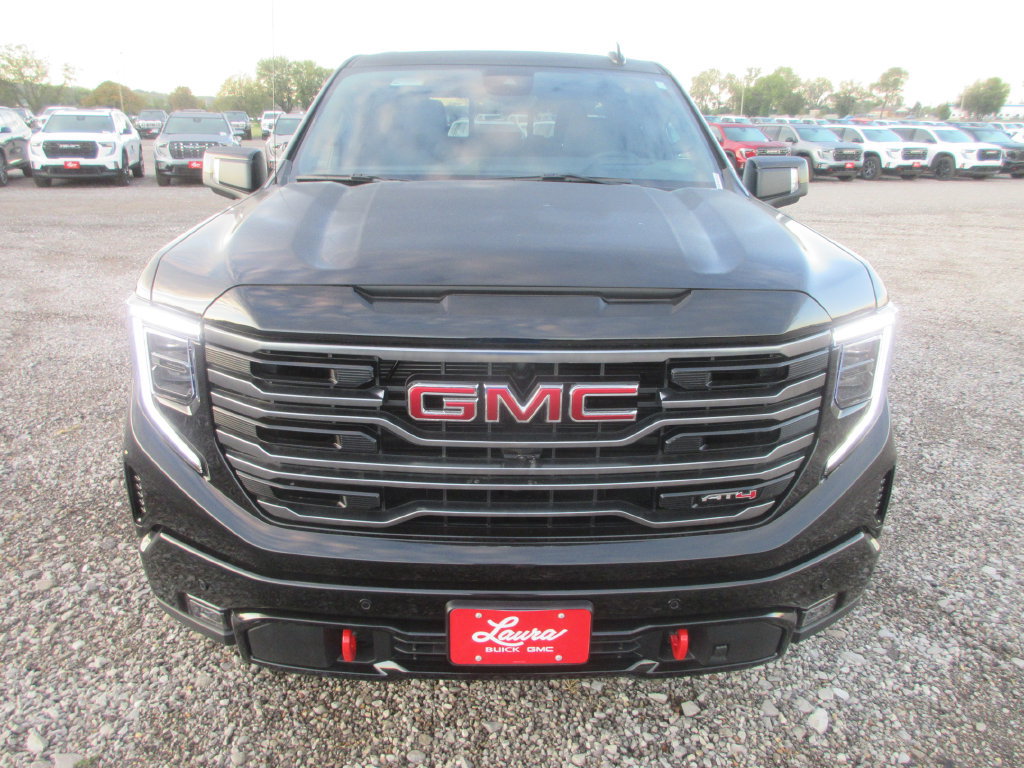 New 2026 GMC Sierra 1500 AT4 w/ AT4 Premium Package AWD/4WD image 11