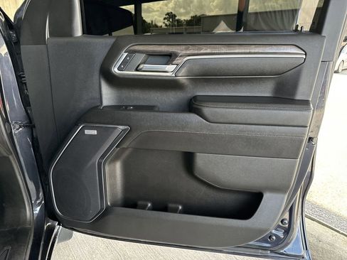 Used 2023 Chevrolet Silverado 1500 LTZ RWD image 36