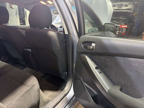 Used 2012 Nissan Altima 2.5 S w/ 20th Anniversary Pkg image 23