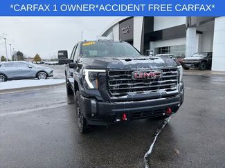 Used 2024 GMC Sierra 2500 AT4 w/ AT4 Premium Plus Package video 3