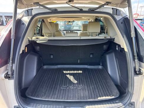 Used 2017 Honda CR-V Touring image 18