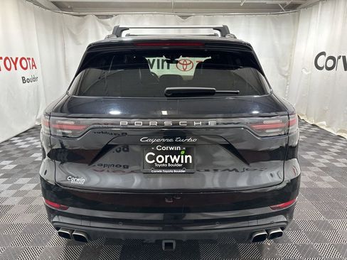 Used 2019 Porsche Cayenne Turbo image 5