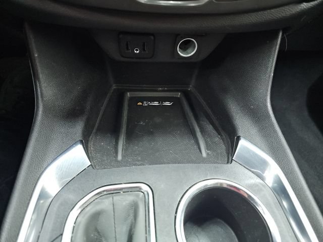Used 2023 Chevrolet Traverse LT AWD/4WD image 13
