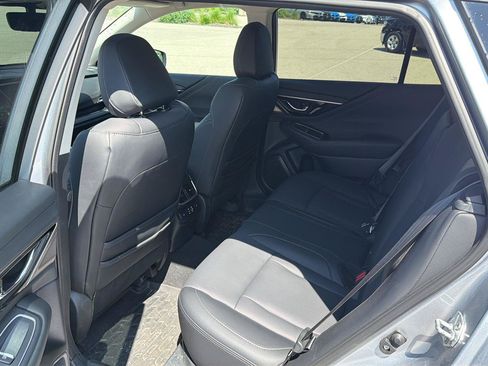 Used 2024 Subaru Outback Limited AWD/4WD image 10