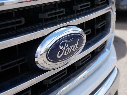 Used 2021 Ford F150 XLT w/ Equipment Group 302A High AWD/4WD image 4