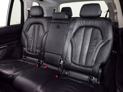 Used 2019 BMW X7 xDrive40i w/ Premium Package image 32