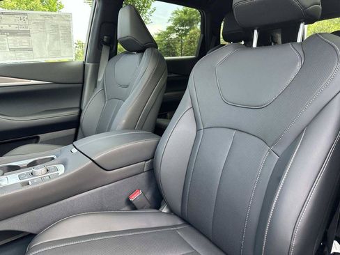 New 2027 INFINITI QX60 Sport w/ Dark Cargo Package AWD/4WD image 25