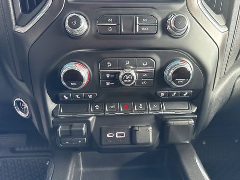 Used 2021 GMC Sierra 1500 AT4 image 14