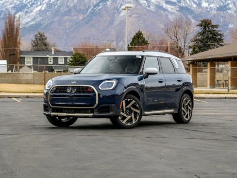 New 2026 MINI Cooper Countryman S w/ Comfort Package Max image 1