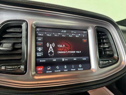 Used 2023 Dodge Challenger SXT w/ Plus Package image 19