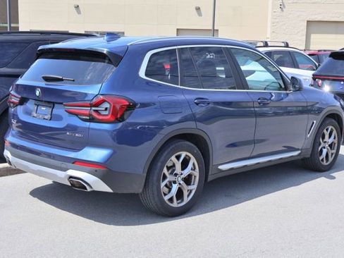 Used 2022 BMW X3 xDrive30i w/ Convenience Package AWD/4WD image 4