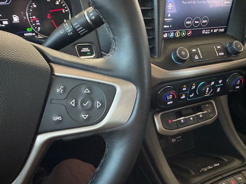 Certified 2023 GMC Acadia Denali w/ Black Diamond Edition AWD/4WD image 30