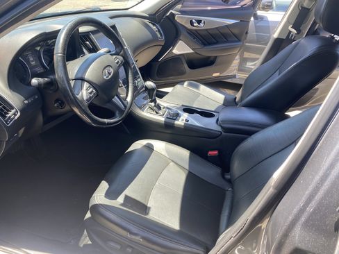 Used 2017 INFINITI Q50 Premium w/ 2.0T Premium Plus Package RWD image 12
