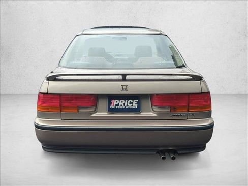 Used 1992 Honda Accord EX image 7