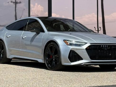 Used 2021 Audi RS 7 Sportback AWD/4WD image 17