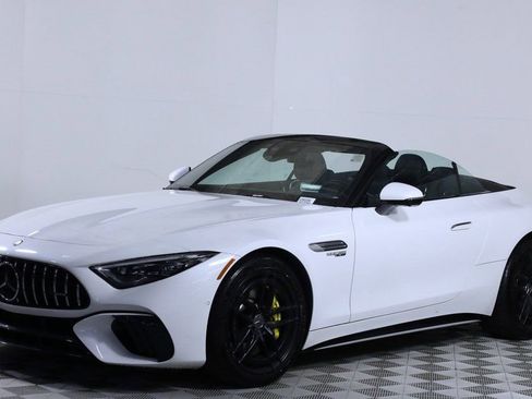 Used 2023 Mercedes-Benz SL 55 AMG 4MATIC image 3