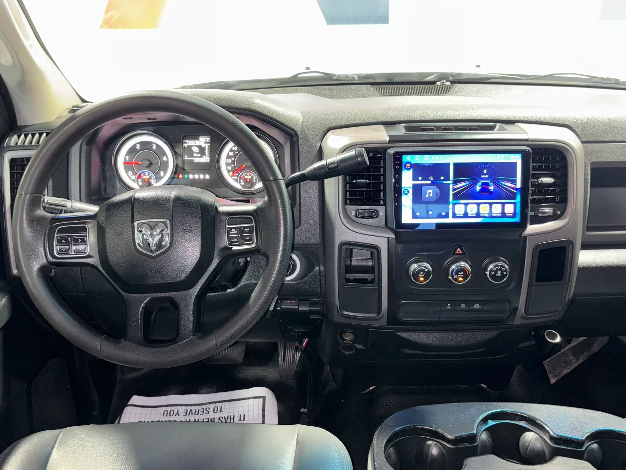Used 2015 RAM 3500 Tradesman RWD image 18